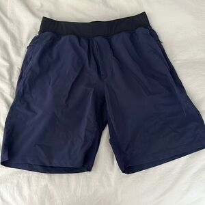 Fabletics Franchise Short Lined Navy Medium 9”